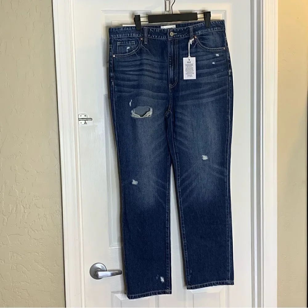 Tricot High Rise Mom Jean Distressed Size 29 - Picture 10 of 11
